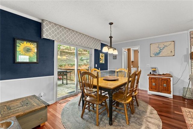 670 Harbor Cove, Gainesville, GA 30501