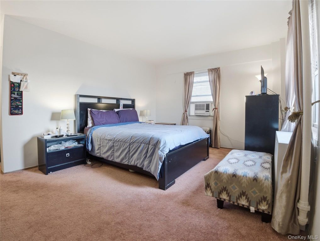 4 Fordham Hill Oval 8G, Bronx, NY 10468 — photo 2