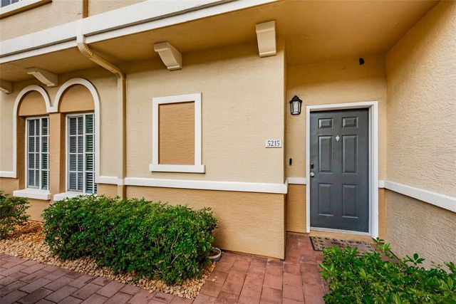 5215 BEACH BREEZE COURT 5215, Tampa, FL 33609