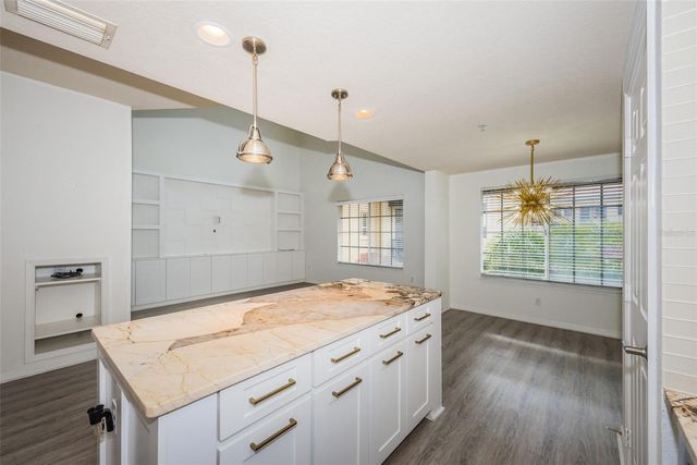 5215 BEACH BREEZE COURT 5215, Tampa, FL 33609