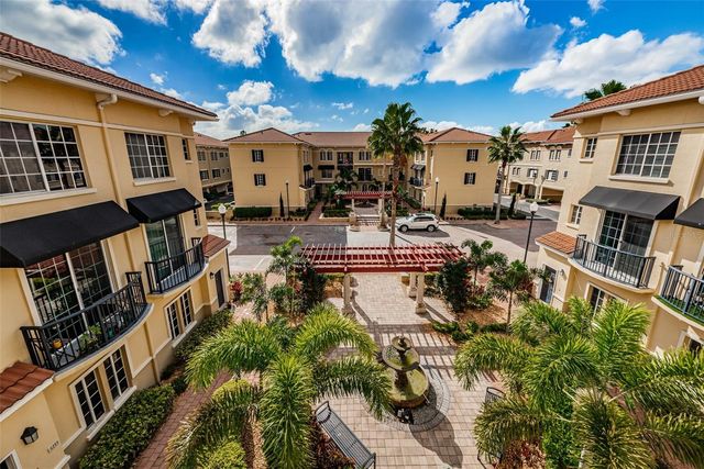 5215 BEACH BREEZE COURT 5215, Tampa, FL 33609