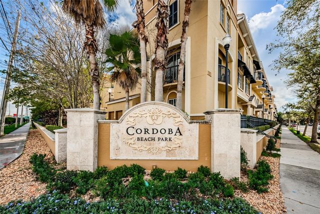 5215 BEACH BREEZE COURT 5215, Tampa, FL 33609