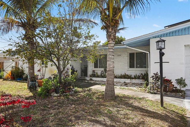 4204 CAPE VISTA DRIVE, Bradenton, FL 34209