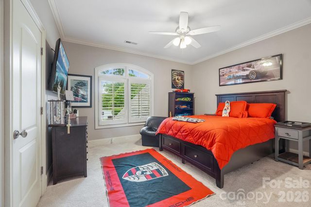 8905 Whirlaway Lane, Waxhaw, NC 28173
