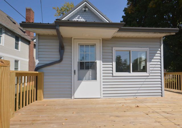 802 Roosevelt Road, Walkerton, IN 46574