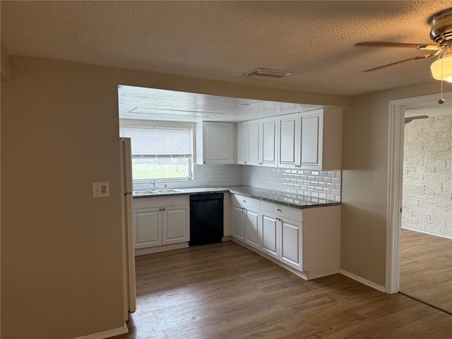 10019 SLEEPY HOLLOW LANE, Port Richey, FL 34668