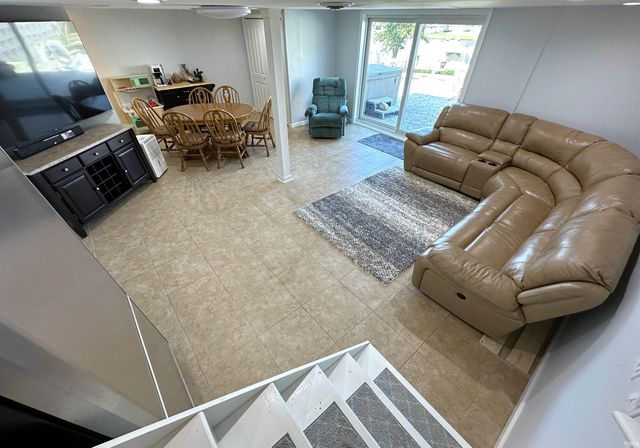 5240 E Wenz Drive, Monticello, IN 47960