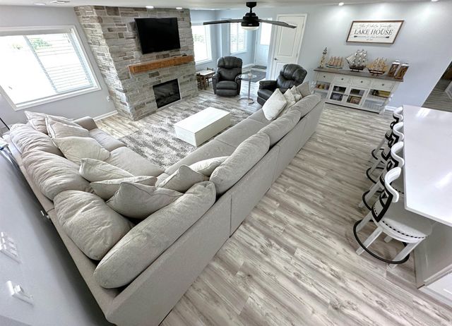 5240 E Wenz Drive, Monticello, IN 47960