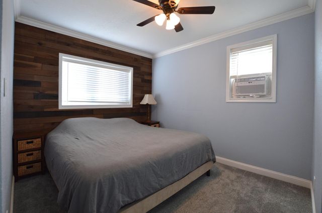 855 Cottage Avenue E, Saint Paul, MN 55106