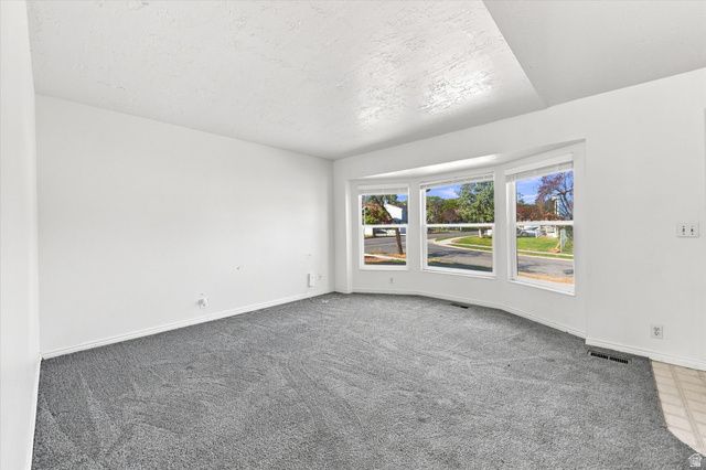 5535 S 3500 W, Taylorsville, UT 84129