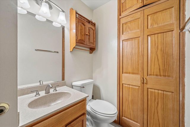 W213N16673 Glen Brooke DRIVE, Jackson, WI 53037