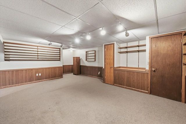 W213N16673 Glen Brooke DRIVE, Jackson, WI 53037