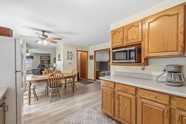 W213N16673 Glen Brooke DRIVE, Jackson, WI 53037