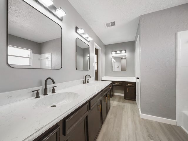 158 Blue Castle Court, Houston, TX 77015