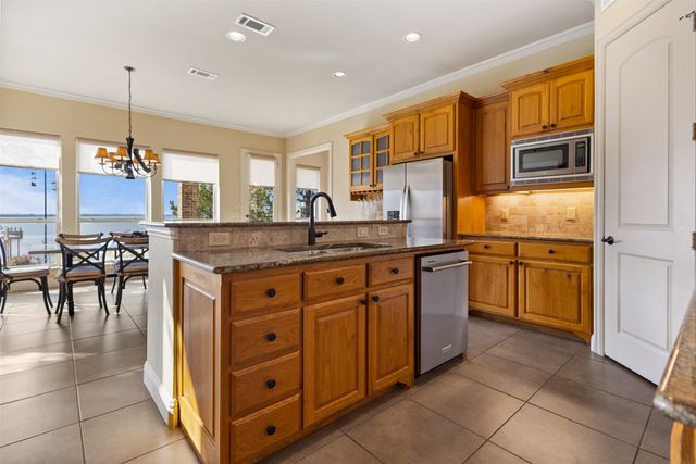 11 Westview Circle, Star Harbor, TX 75148