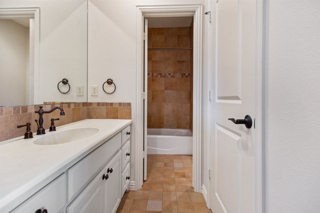 11 Westview Circle, Star Harbor, TX 75148