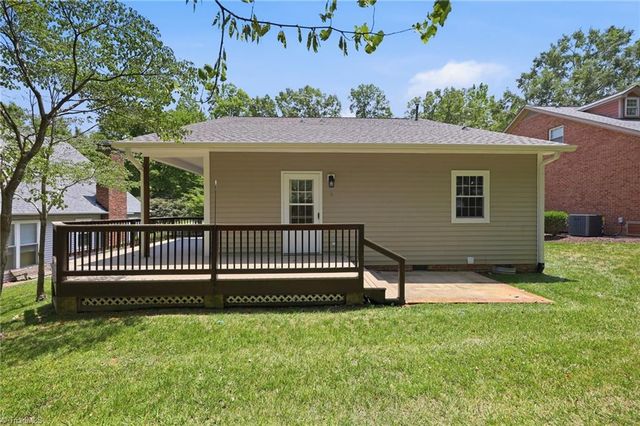 6 Willow Oak, Elon, NC 27244
