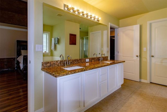 2602 BLACKWATER OAKS LANE, Mulberry, FL 33860