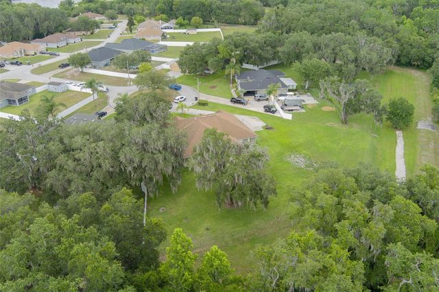 2602 BLACKWATER OAKS LANE, Mulberry, FL 33860