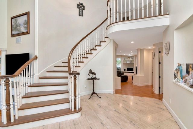 13104 GREENGAGE LANE, Tampa, FL 33612