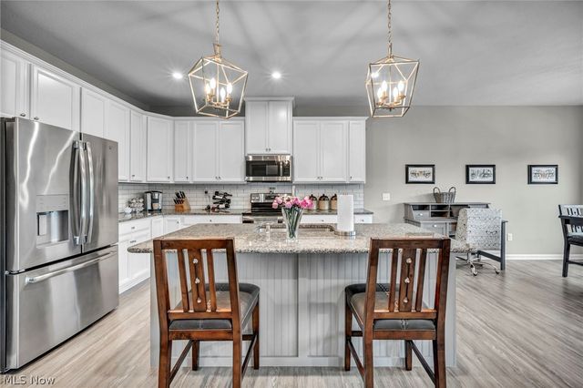 6223 Hooper Drive, Medina, OH 44256