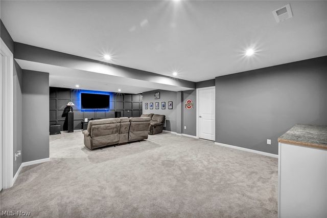 6223 Hooper Drive, Medina, OH 44256