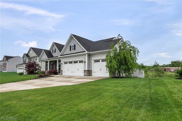 6223 Hooper Drive, Medina, OH 44256
