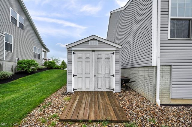 6223 Hooper Drive, Medina, OH 44256