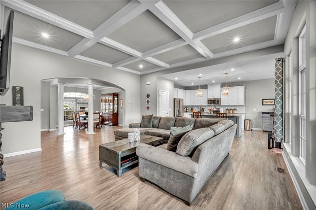 6223 Hooper Drive, Medina, OH 44256