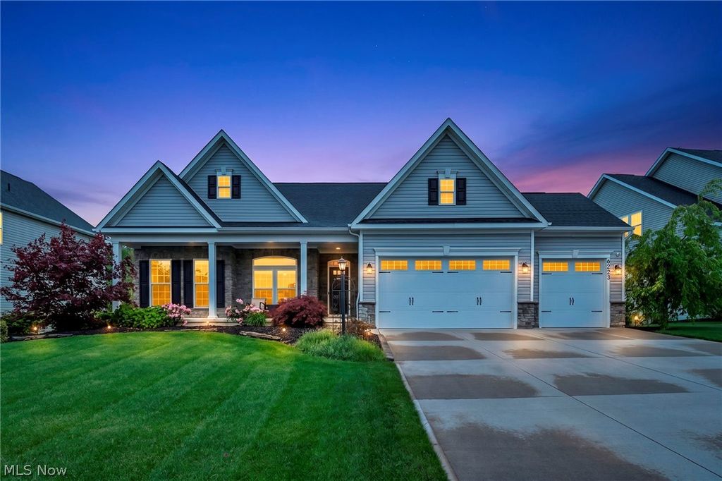 6223 Hooper Drive, Medina, OH 44256