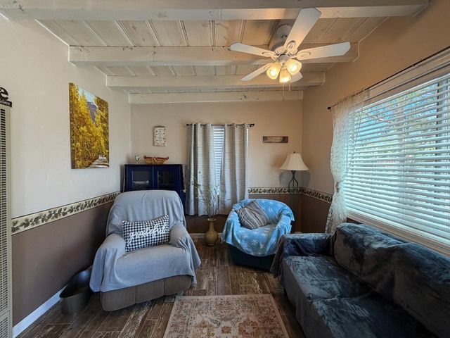 9502 N 2ND Place, Phoenix, AZ 85020