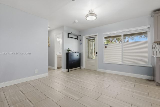 1200 Rowayton Circle, Wellington, FL 33414
