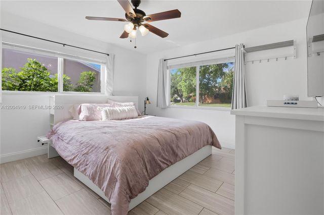 1200 Rowayton Circle, Wellington, FL 33414