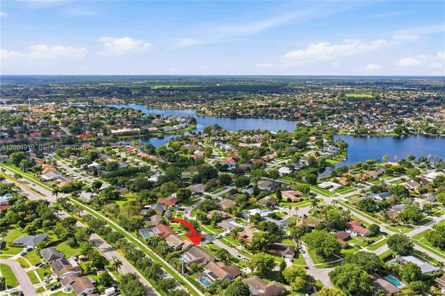 1200 Rowayton Circle, Wellington, FL 33414