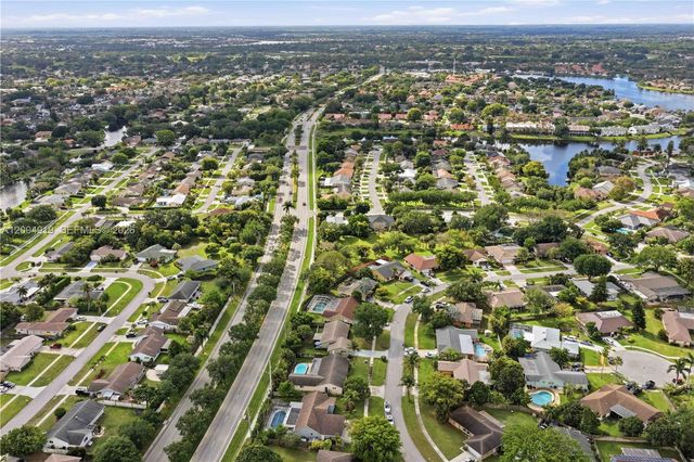 1200 Rowayton Circle, Wellington, FL 33414