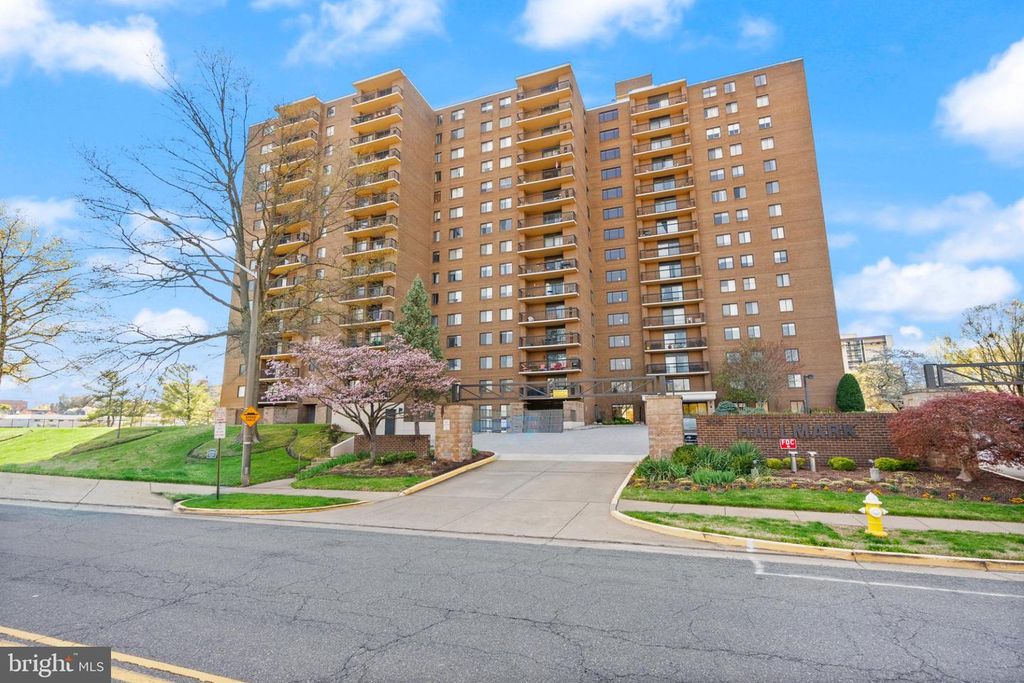 200 N PICKETT ST N #1515, Alexandria, VA 22304