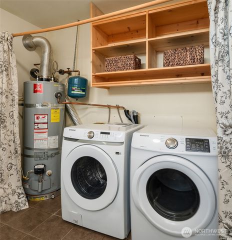 11022 Palisades Avenue SW, Vashon, WA 98070