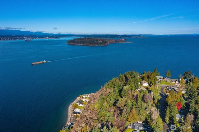 11022 Palisades Avenue SW, Vashon, WA 98070