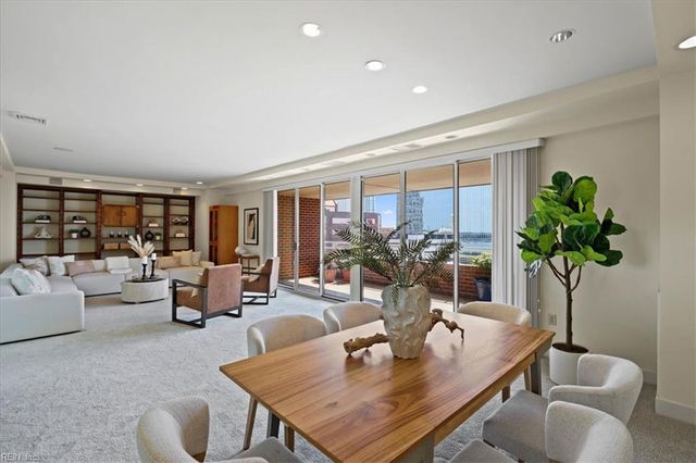 215 Brooke Ave Apt 1004, Norfolk, VA 23510