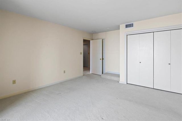 215 Brooke Ave Apt 1004, Norfolk, VA 23510