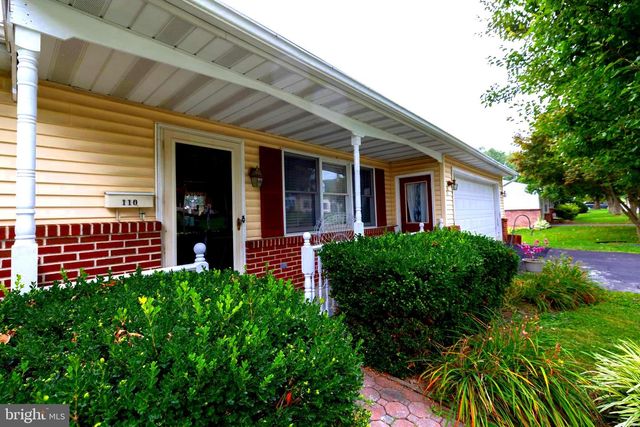 110 HEMLOCK RD, Ephrata, PA 17522