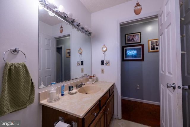 110 HEMLOCK RD, Ephrata, PA 17522