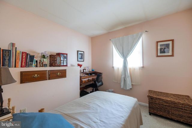 110 HEMLOCK RD, Ephrata, PA 17522