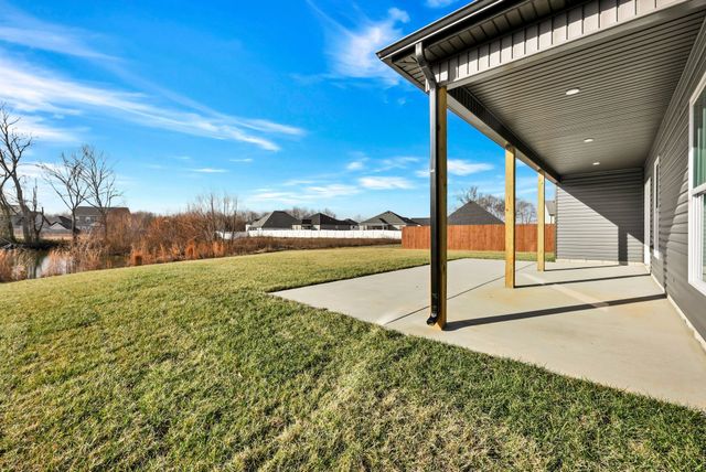 310 Galway Dr, Clarksville, TN 37042