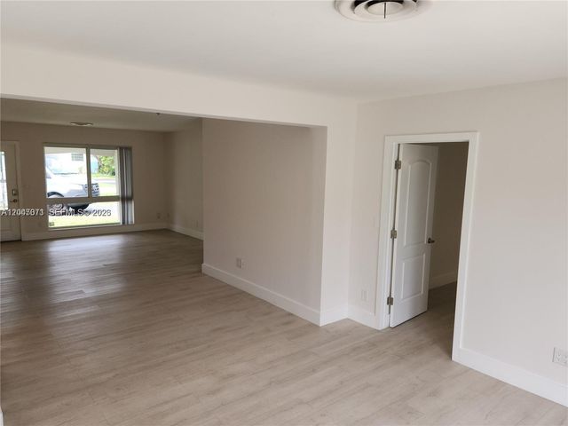 3346 Coolidge Street, Hollywood, FL 33021