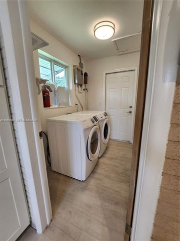 3346 Coolidge Street, Hollywood, FL 33021