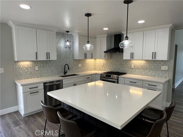 936 Jasmine, Costa Mesa, CA 92626