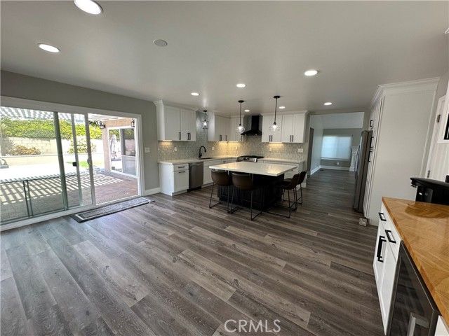 936 Jasmine, Costa Mesa, CA 92626