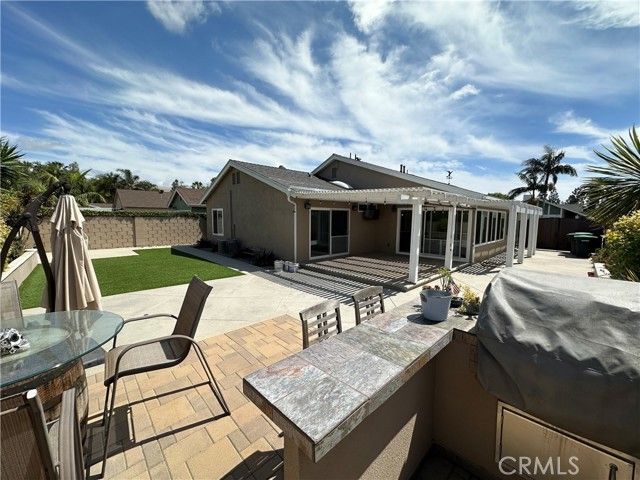 936 Jasmine, Costa Mesa, CA 92626