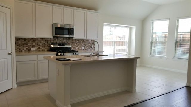 6132 Halton Drive, Celina, TX 75009